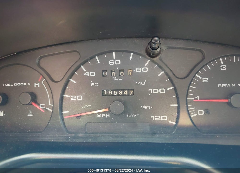 2003 FORD TAURUS SE VIN: 1FAFP53U43A209652