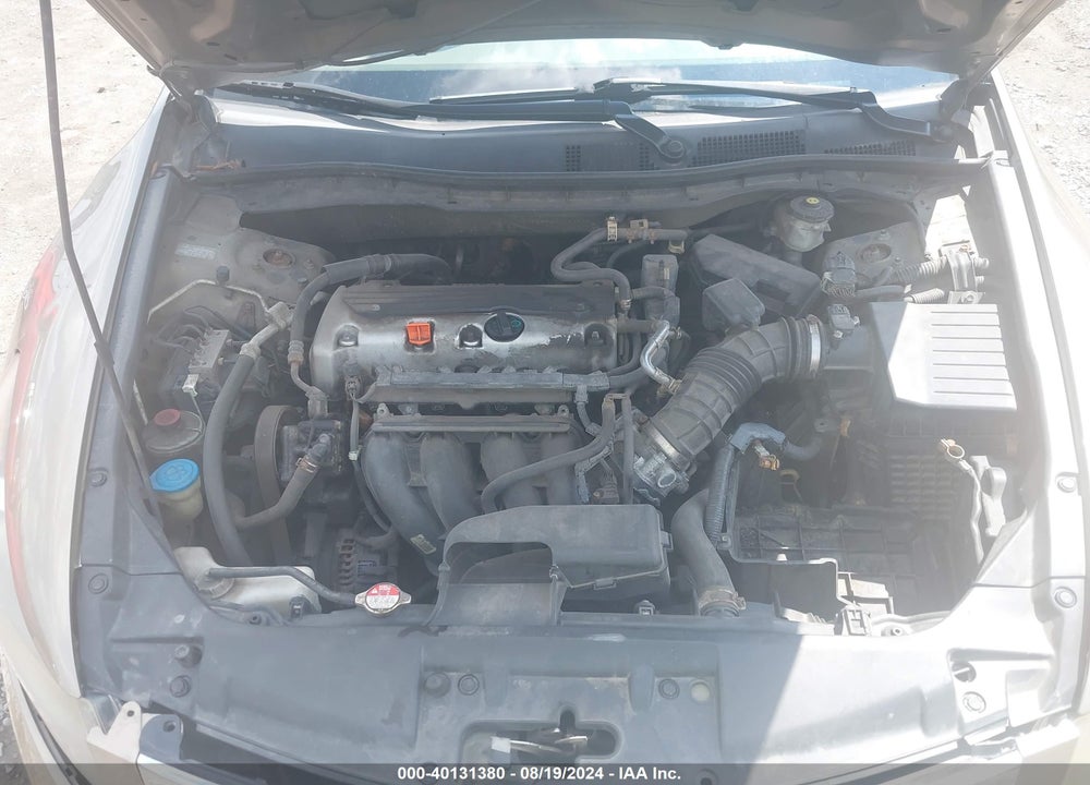 2010 HONDA ACCORD 2.4 LX VIN: 1HGCP2F32AA066505