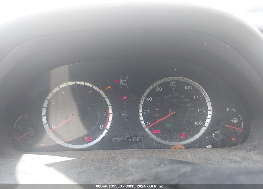 2010 HONDA ACCORD 2.4 LX VIN: 1HGCP2F32AA066505