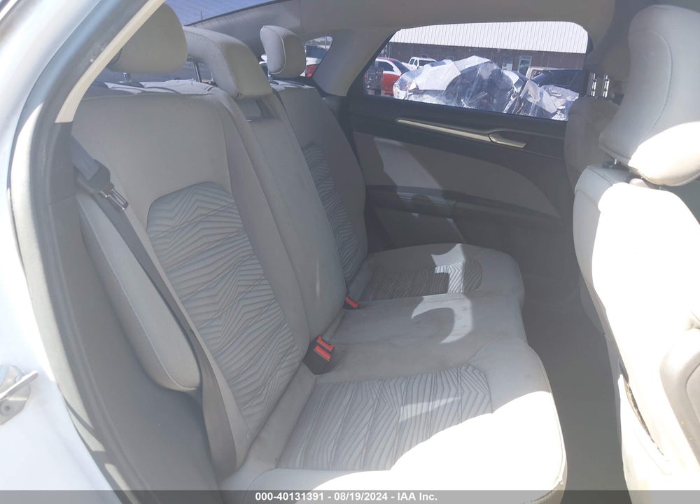 2016 FORD FUSION S VIN: 1FA6P0G74G5128091