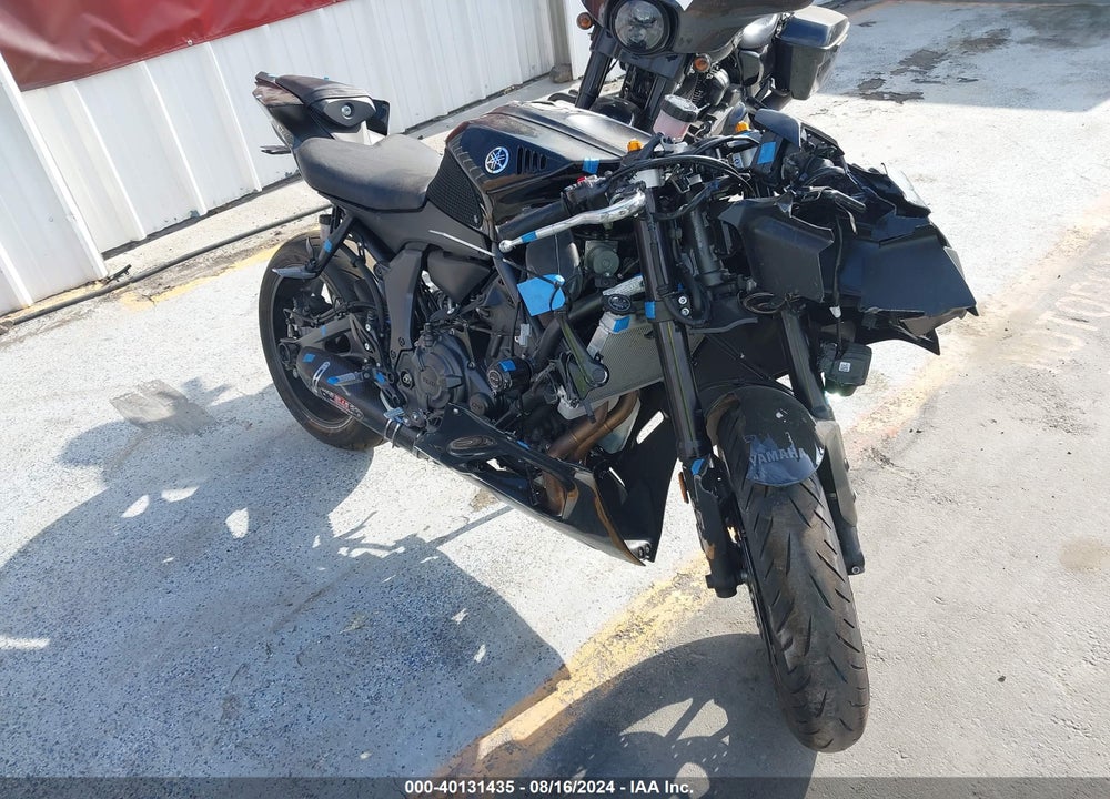 2023 YAMAHA YZFR7 VIN: JYARM38Y1PA002198