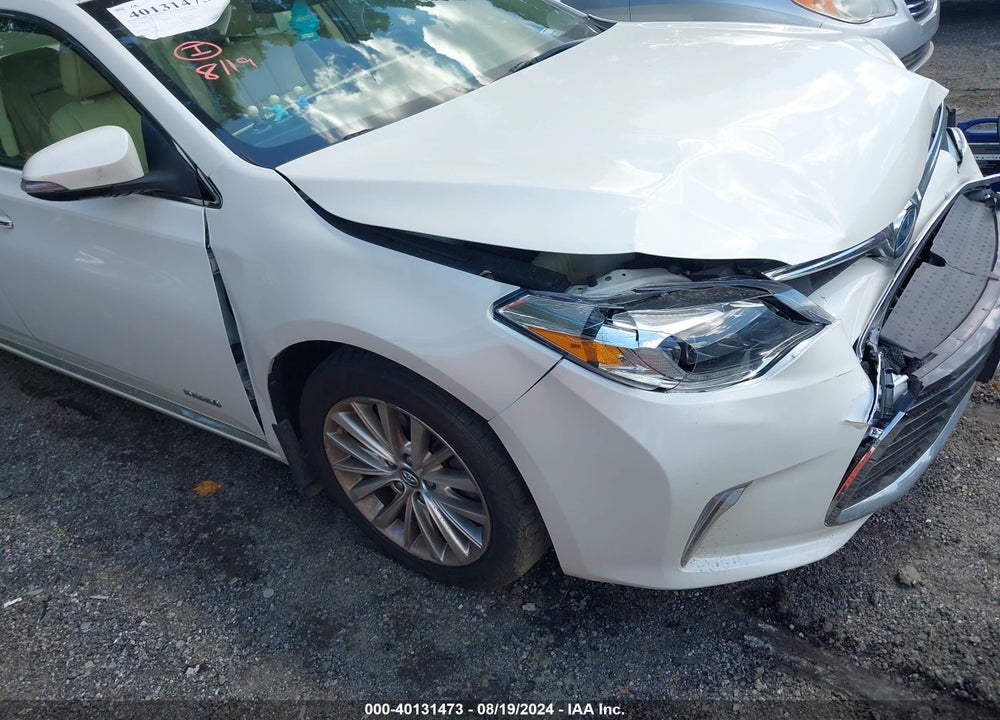 2018 TOYOTA AVALON HYBRID LIMITED VIN: 4T1BD1EBXJU063545