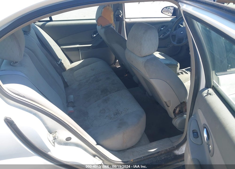 2004 CHEVROLET MALIBU VIN: 1G1ZS52F74F129218