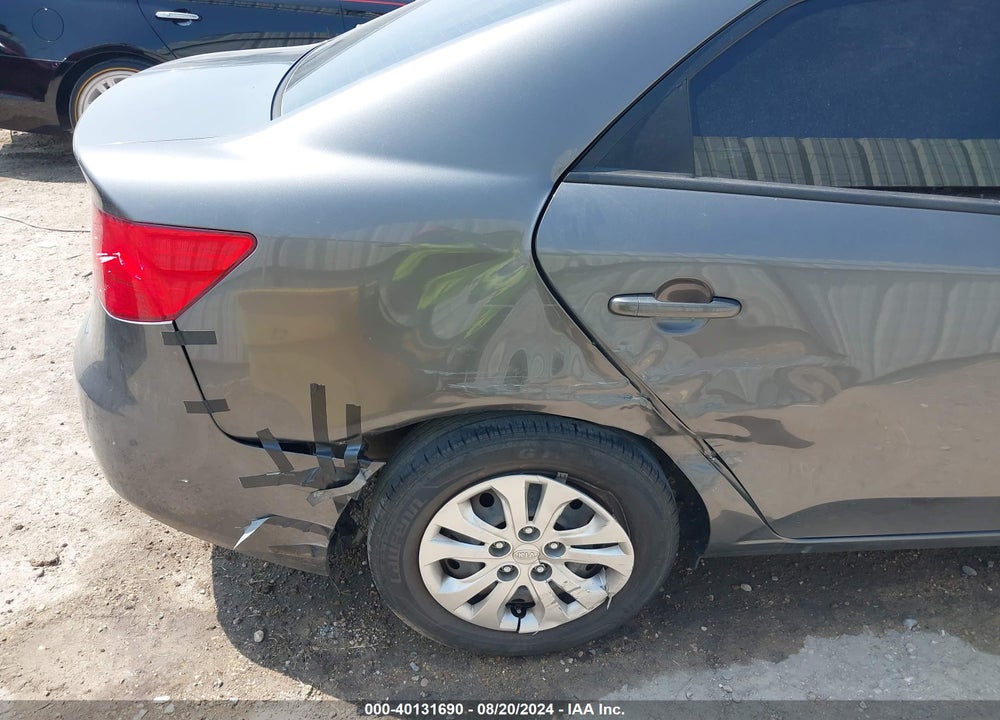 2013 KIA FORTE EX VIN: KNAFU4A21D5732598