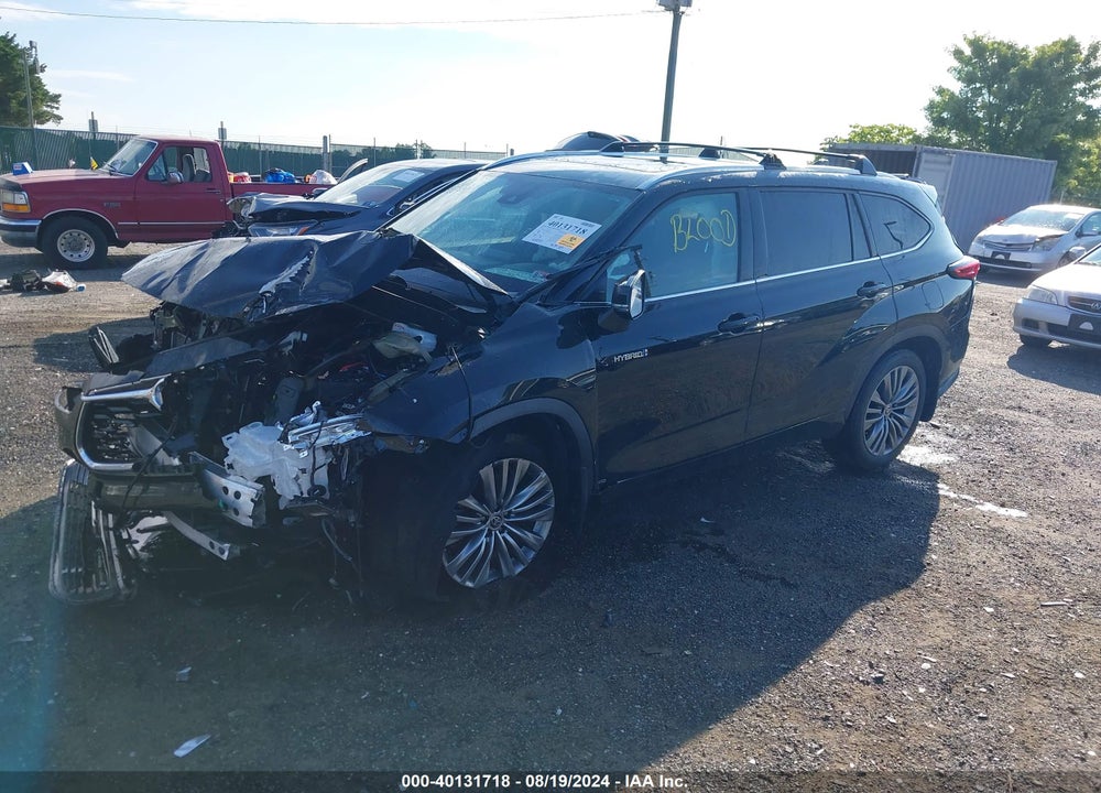 2020 TOYOTA HIGHLANDER HYBRID PLATINUM VIN: 5TDEBRCH6LS001189