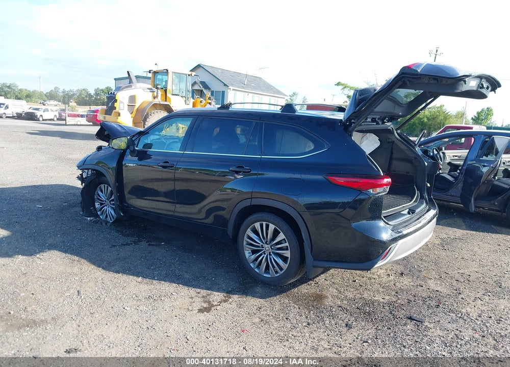 2020 TOYOTA HIGHLANDER HYBRID PLATINUM VIN: 5TDEBRCH6LS001189