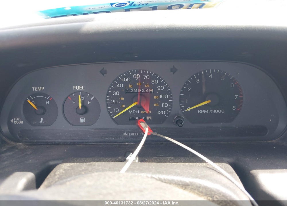1996 FORD ESCORT LX VIN: 3FASP11J6TR137830