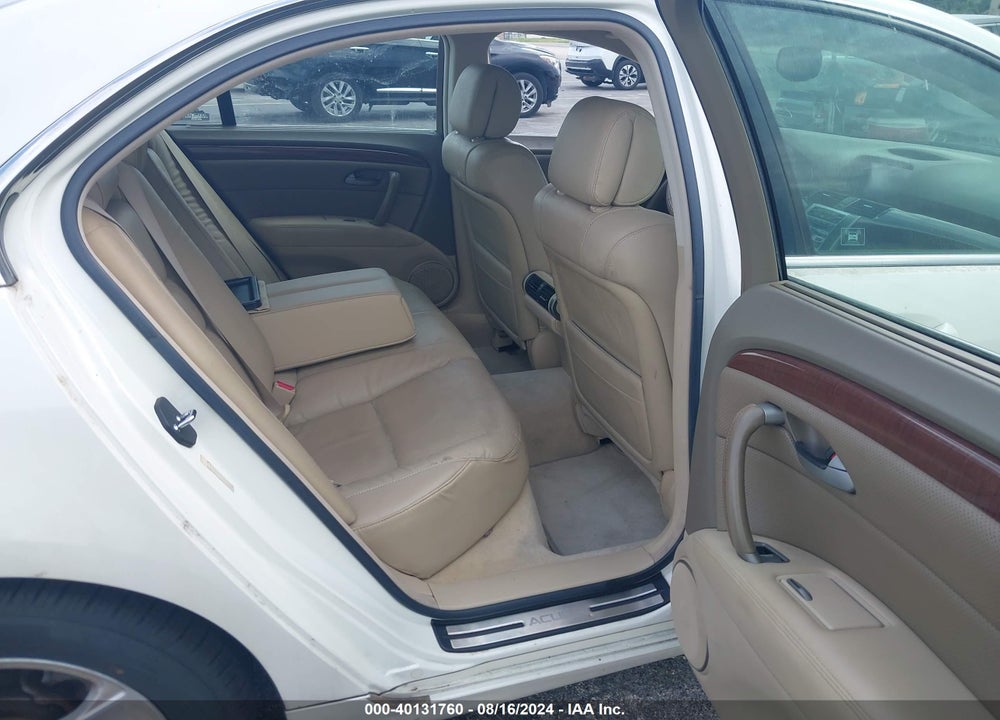 2006 ACURA RL 3.5 VIN: JH4KB16546C008328
