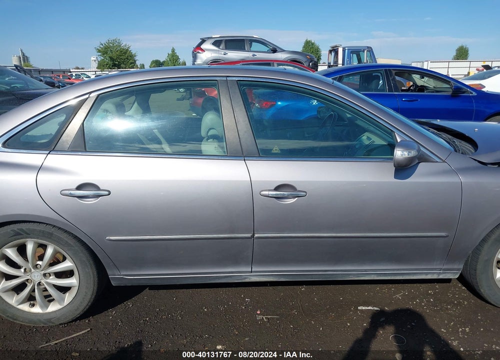 2008 HYUNDAI AZERA LIMITED VIN: KMHFC46F88A273807