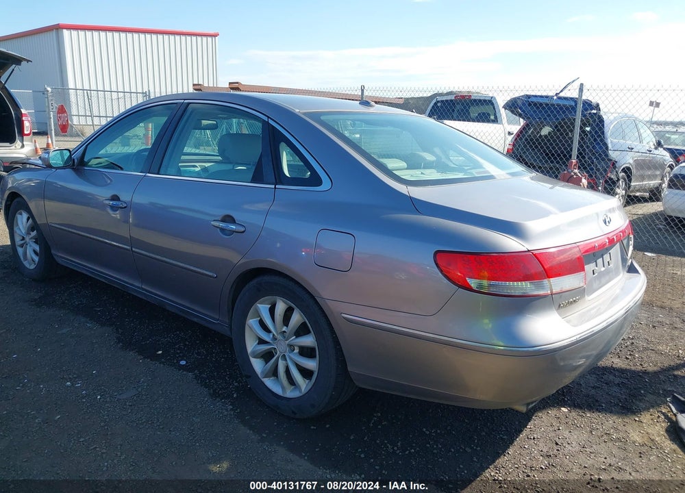 2008 HYUNDAI AZERA LIMITED VIN: KMHFC46F88A273807