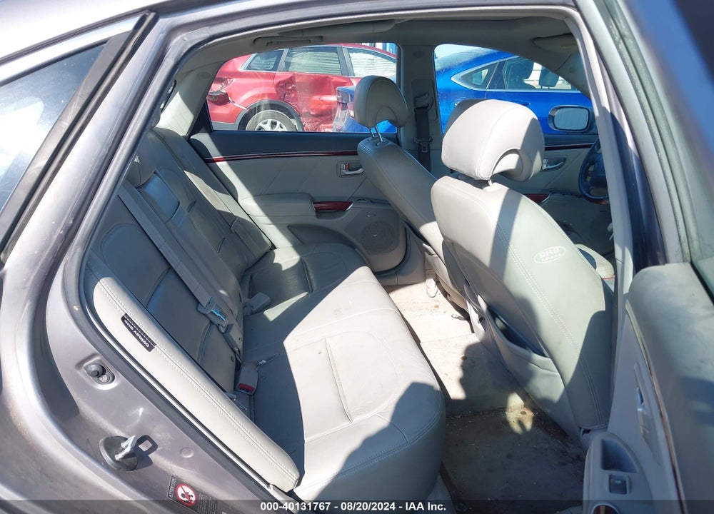 2008 HYUNDAI AZERA LIMITED VIN: KMHFC46F88A273807