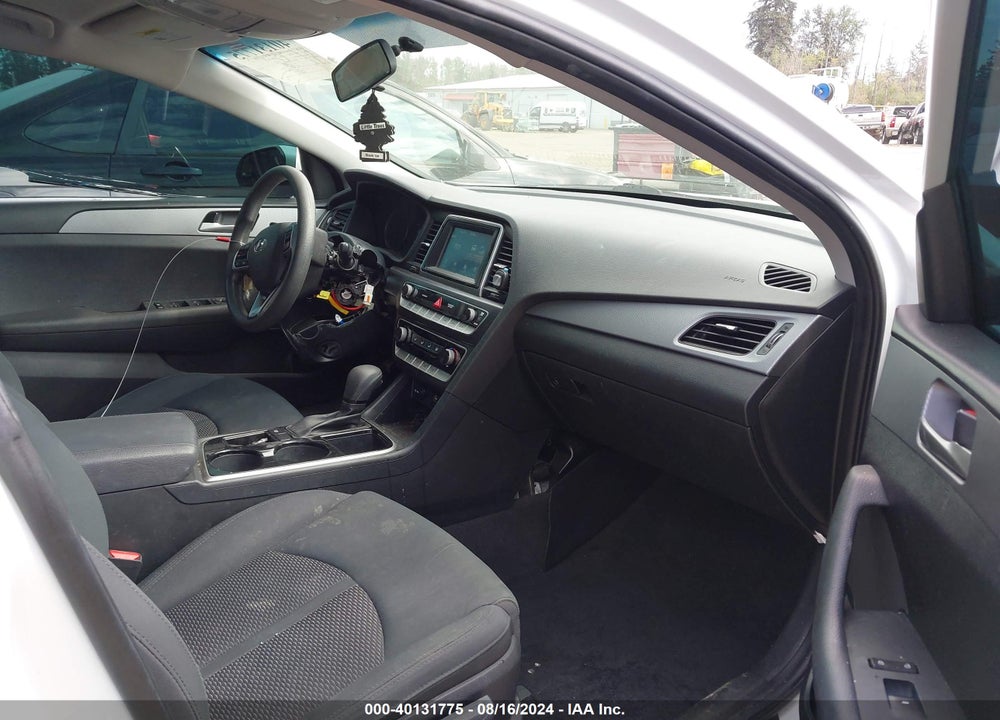 2019 HYUNDAI SONATA SE VIN: 5NPE24AF1KH767520