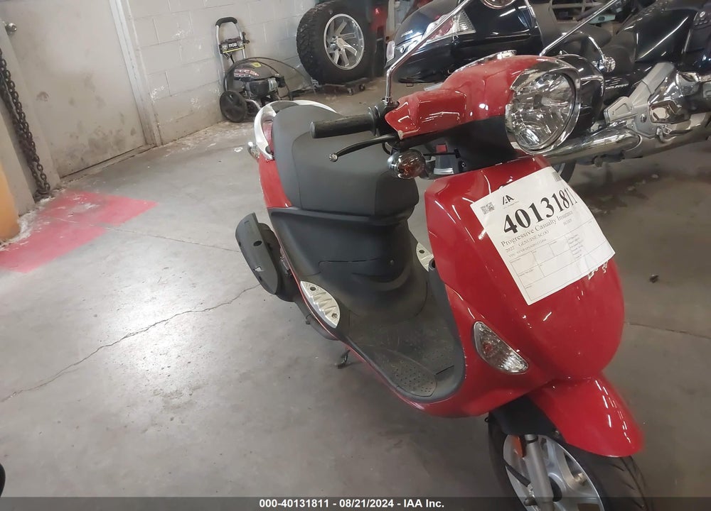 2022 GENUINE SCOOTER CO. BUDDY 50 VIN: RFVPAP5A0N1132494