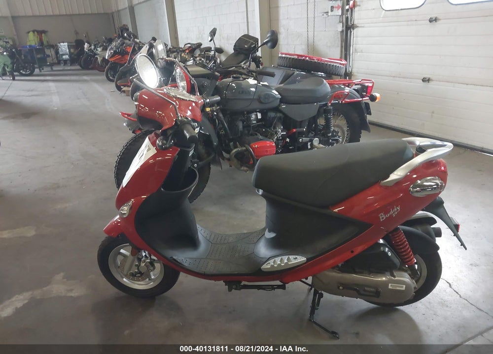 2022 GENUINE SCOOTER CO. BUDDY 50 VIN: RFVPAP5A0N1132494
