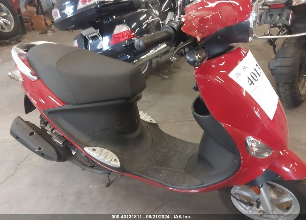 2022 GENUINE SCOOTER CO. BUDDY 50 VIN: RFVPAP5A0N1132494
