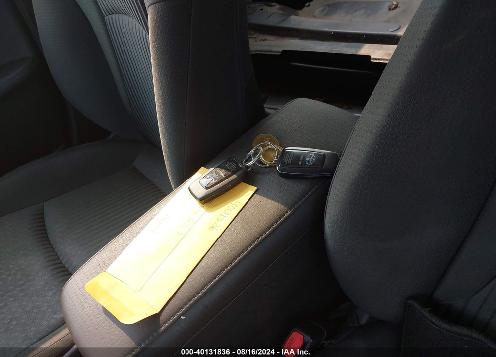 2016 TOYOTA PRIUS TWO VIN: JTDKBRFUXG3005622