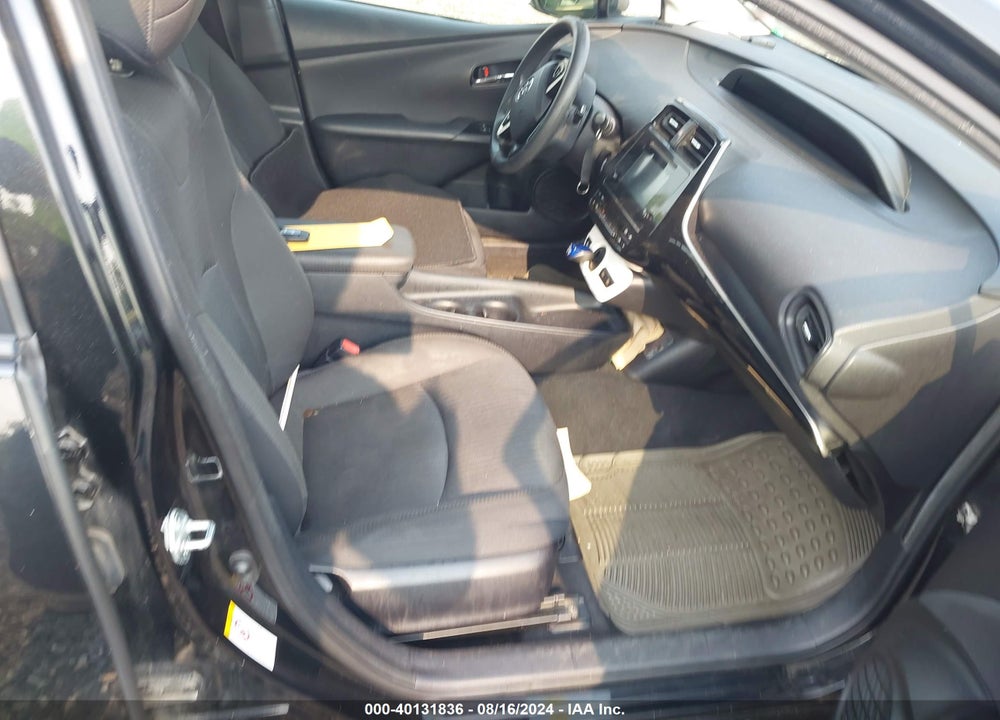 2016 TOYOTA PRIUS TWO VIN: JTDKBRFUXG3005622