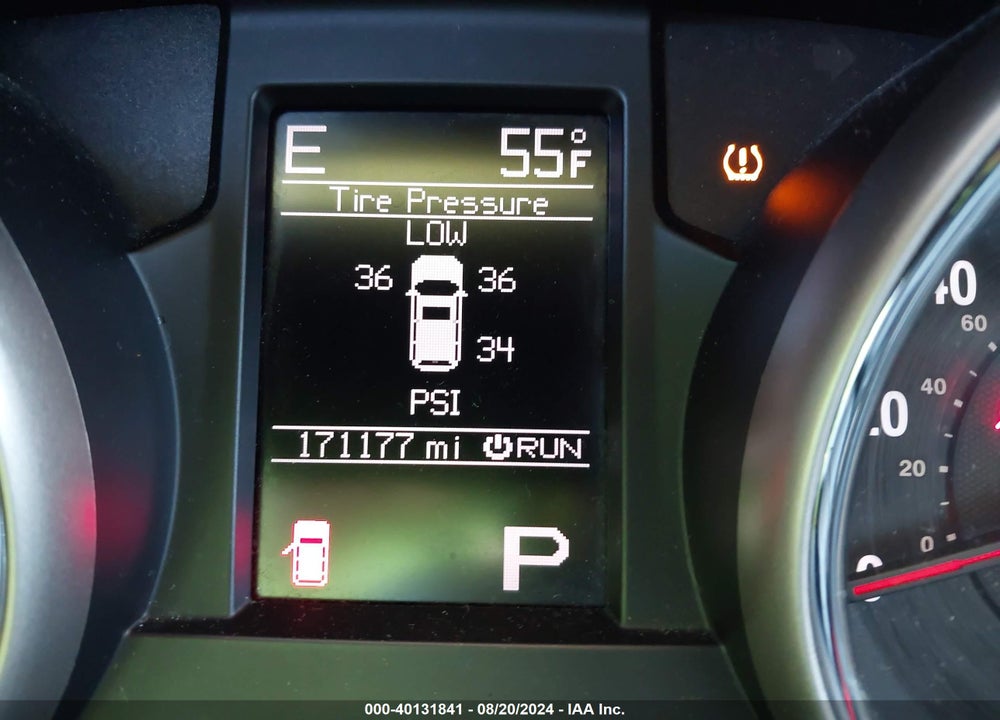 2011 JEEP GRAND CHEROKEE LAREDO VIN: 1J4RR4GG8BC587129