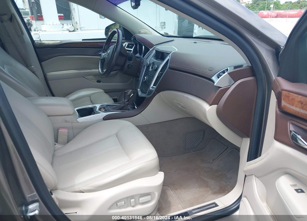 2011 CADILLAC SRX LUXURY COLLECTION VIN: 3GYFNAEY5BS625726