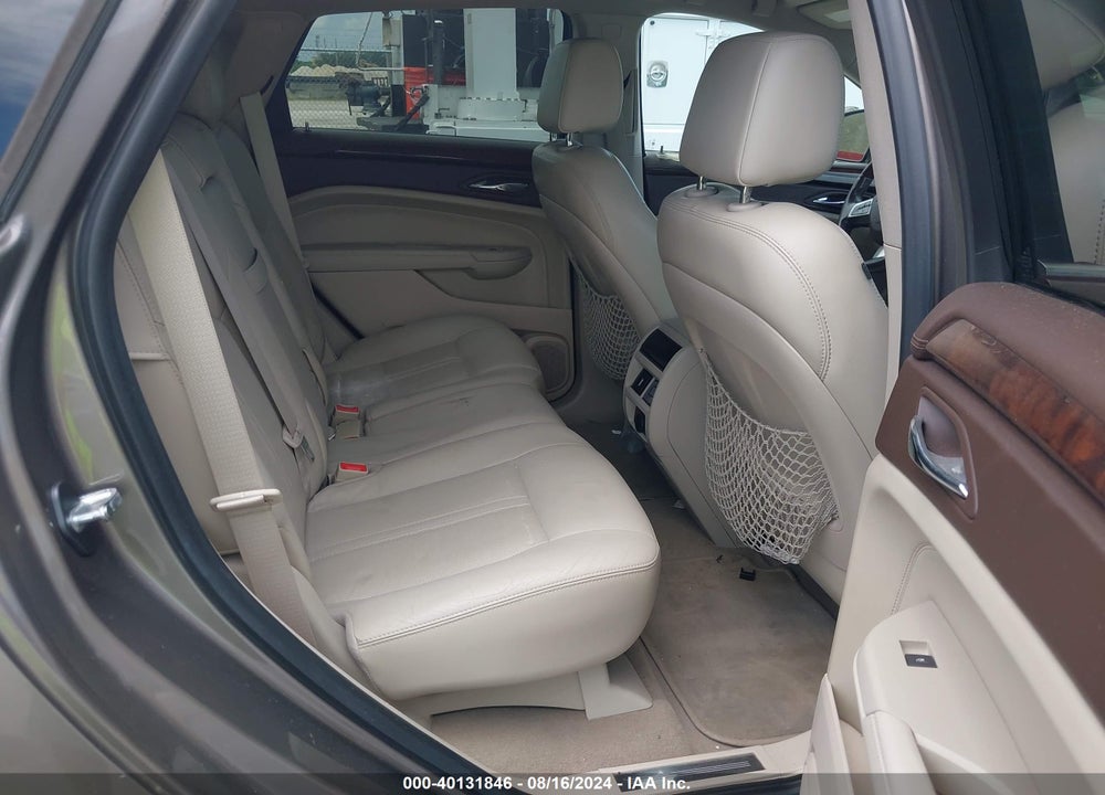 2011 CADILLAC SRX LUXURY COLLECTION VIN: 3GYFNAEY5BS625726