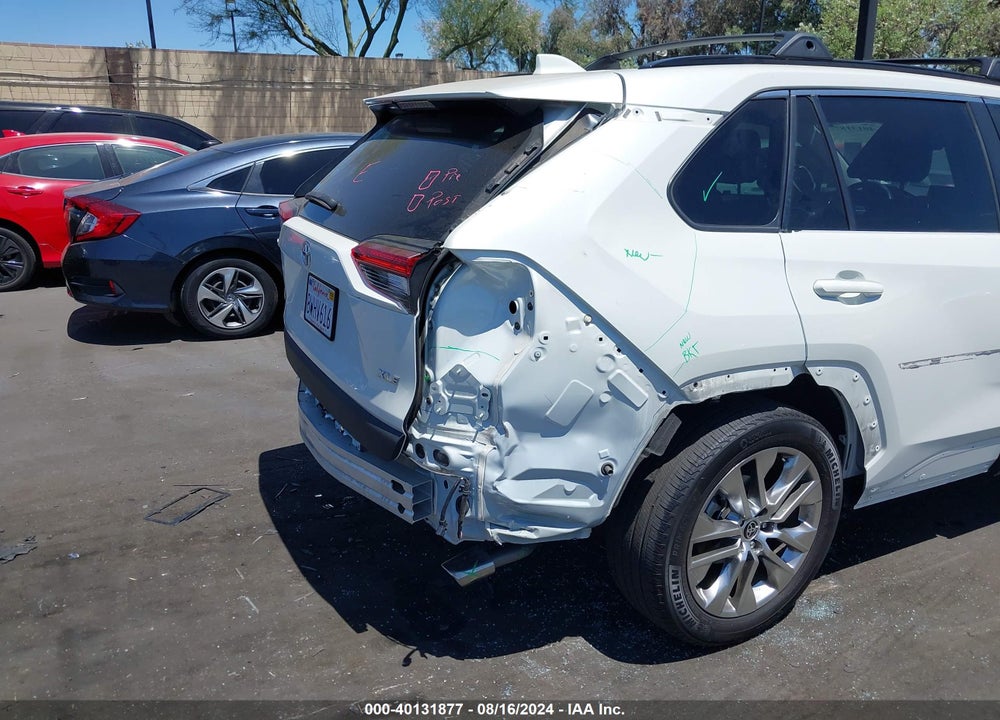 2021 TOYOTA RAV4 XLE PREMIUM VIN: 2T3C1RFV2MW147570