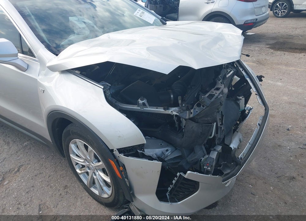 2020 CADILLAC XT4 FWD LUXURY VIN: 1GYAZAR45LF122578