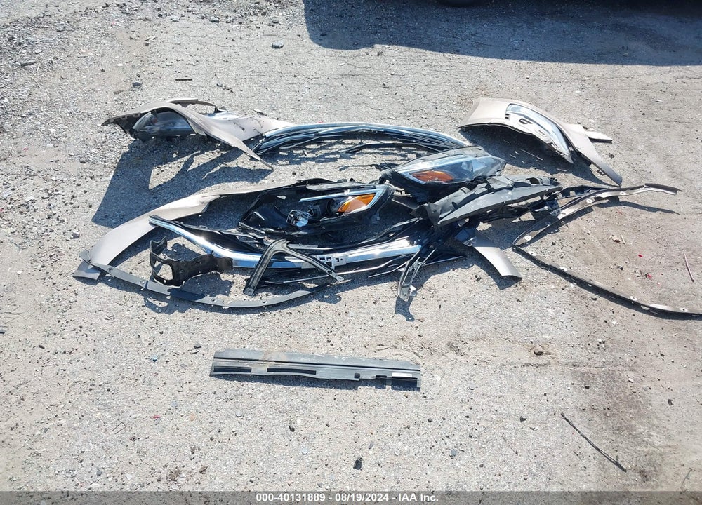 2019 CHEVROLET MALIBU LT VIN: 1G1ZD5ST7KF144587
