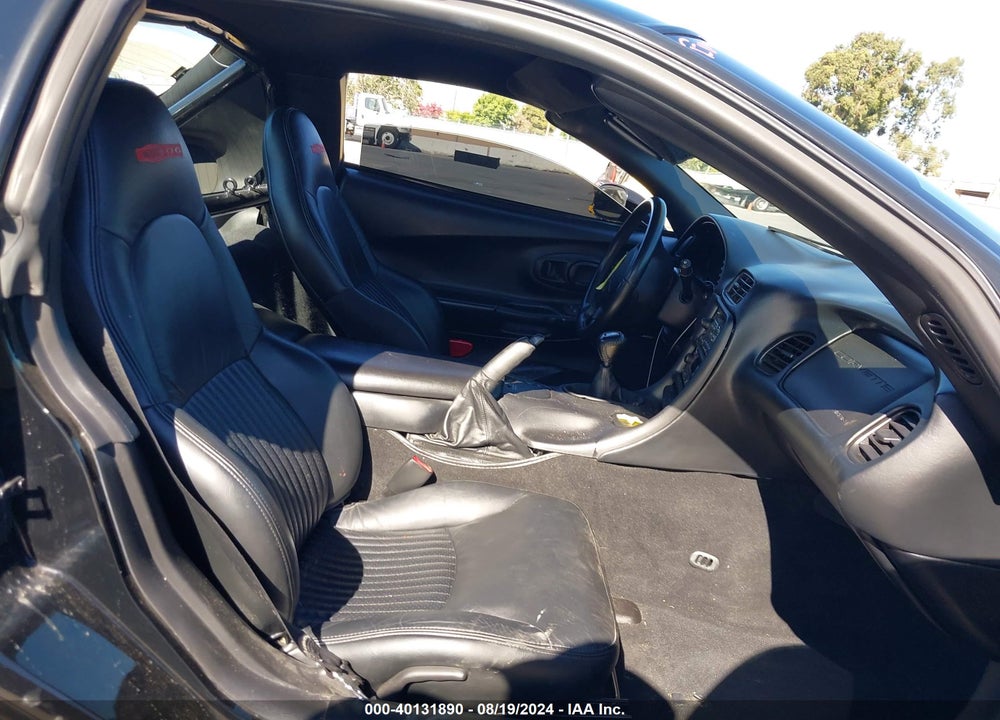2001 CHEVROLET CORVETTE Z06 HARDTOP VIN: 1G1YY12S415116945