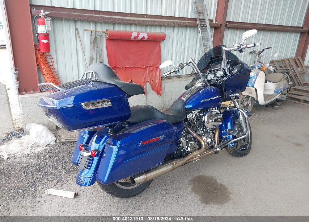 2016 HARLEY-DAVIDSON FLTRXS ROAD GLIDE SPECIAL VIN: 1HD1KTM14GB644665