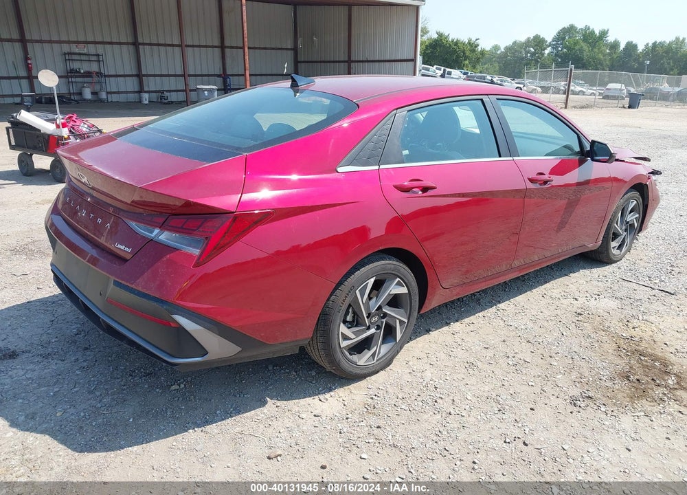 2024 HYUNDAI ELANTRA VIN: KMHLP4DG5RU703196