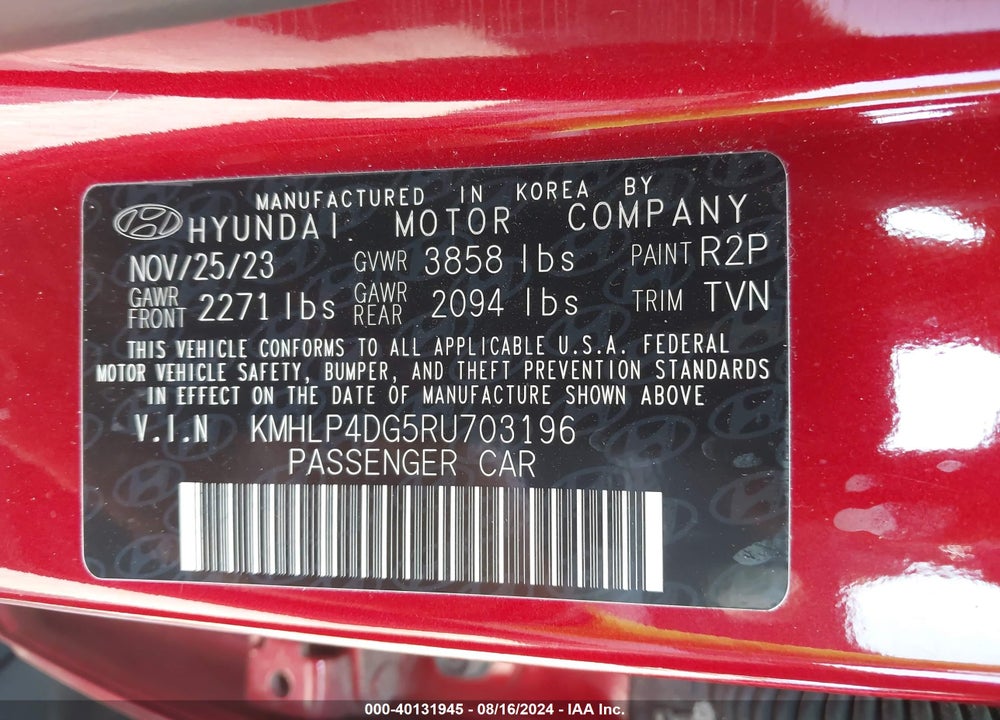 2024 HYUNDAI ELANTRA VIN: KMHLP4DG5RU703196
