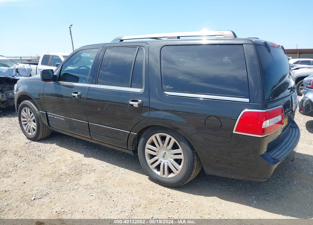 2010 LINCOLN NAVIGATOR VIN: 5LMJJ2H59AEJ11270