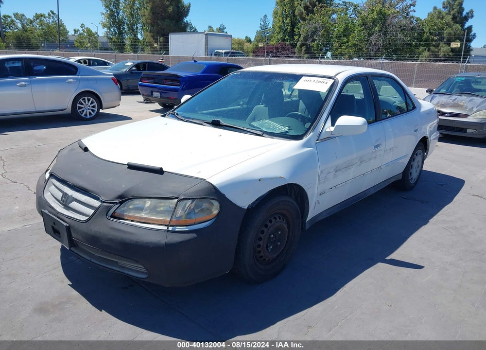 2001 HONDA ACCORD 2.3 LX VIN: JHMCG66541C025111