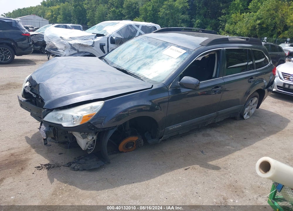 2013 SUBARU OUTBACK 2.5I PREMIUM VIN: 4S4BRBCC1D3274033