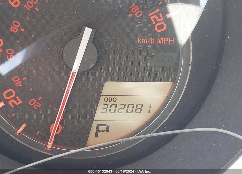 2011 TOYOTA 4RUNNER SR5 V6 VIN: JTEBU5JR2B5058846
