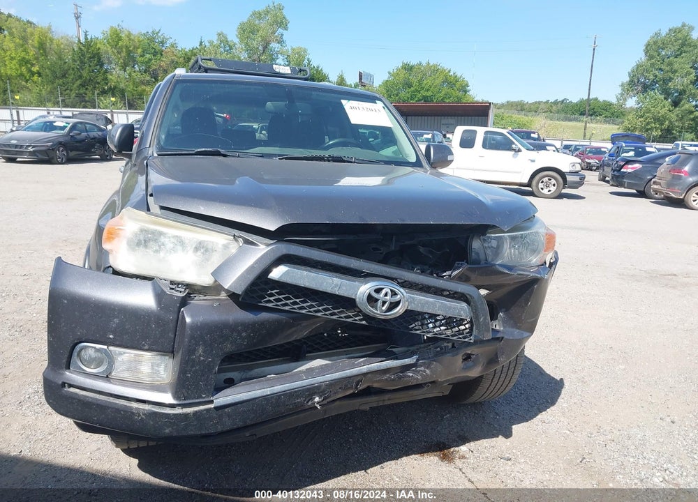 2011 TOYOTA 4RUNNER SR5 V6 VIN: JTEBU5JR2B5058846