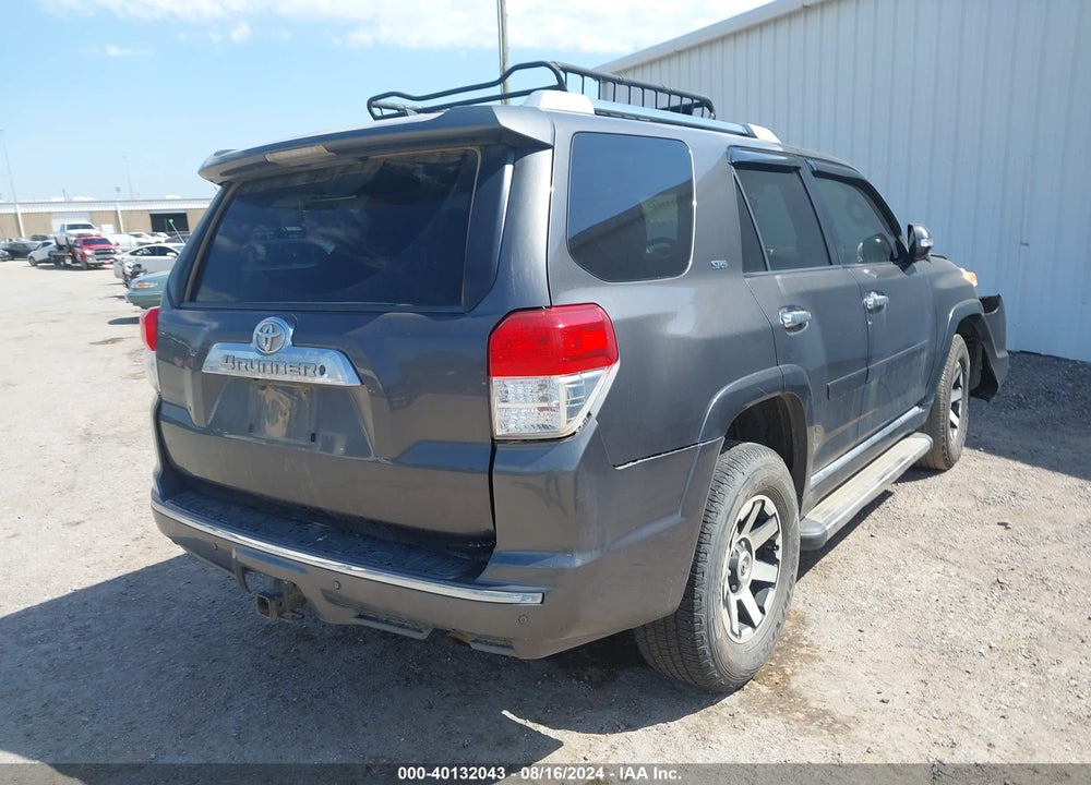 2011 TOYOTA 4RUNNER SR5 V6 VIN: JTEBU5JR2B5058846