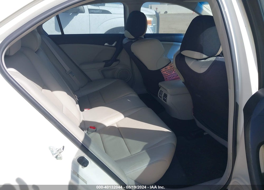 2011 ACURA TSX 2.4 VIN: JH4CU2F63BC000230