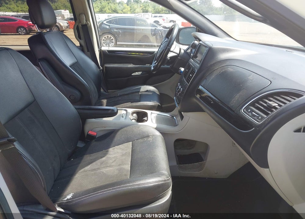 2019 DODGE GRAND CARAVAN VIN: 2C4RDGCG6KR695445