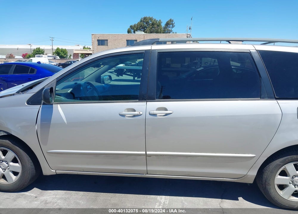 2005 TOYOTA SIENNA LE VIN: 5TDZA23C75S272877