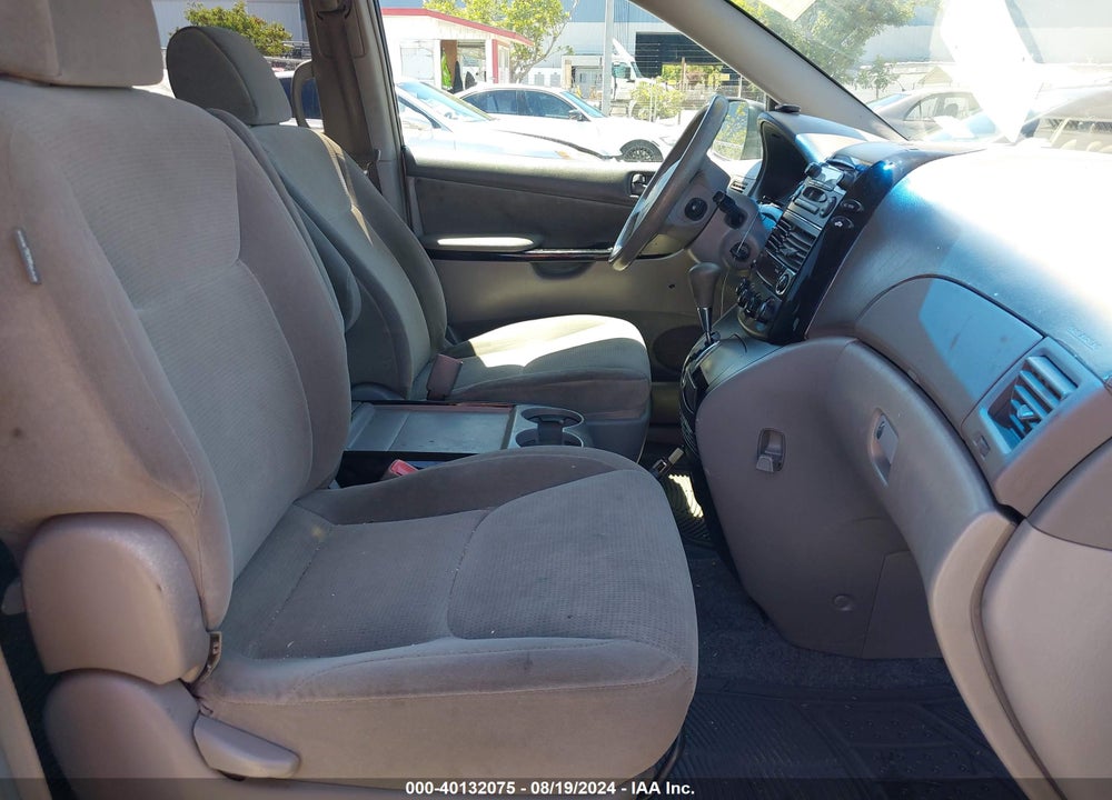 2005 TOYOTA SIENNA LE VIN: 5TDZA23C75S272877