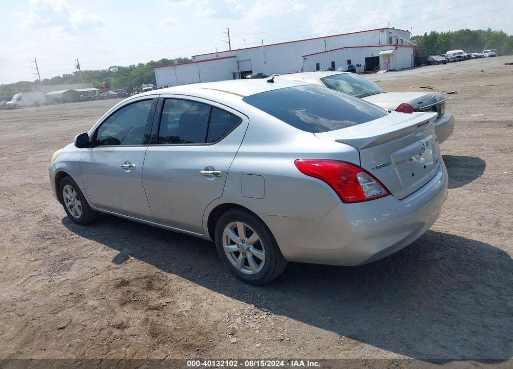 2014 NISSAN VERSA 1.6 SV VIN: 3N1CN7AP4EL847426