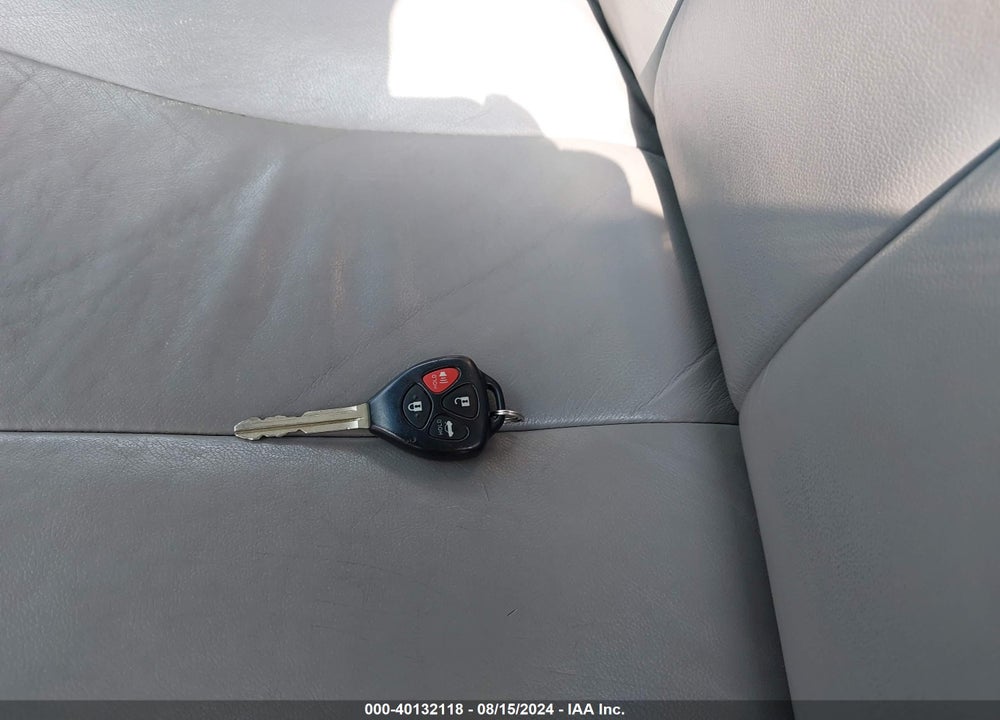 2010 TOYOTA CAMRY XLE VIN: 4T1BF3EK5AU071185