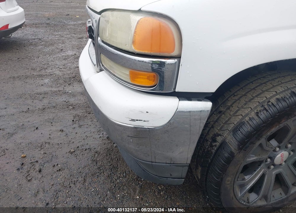2005 GMC YUKON SLE VIN: 1GKEC13V95R122261