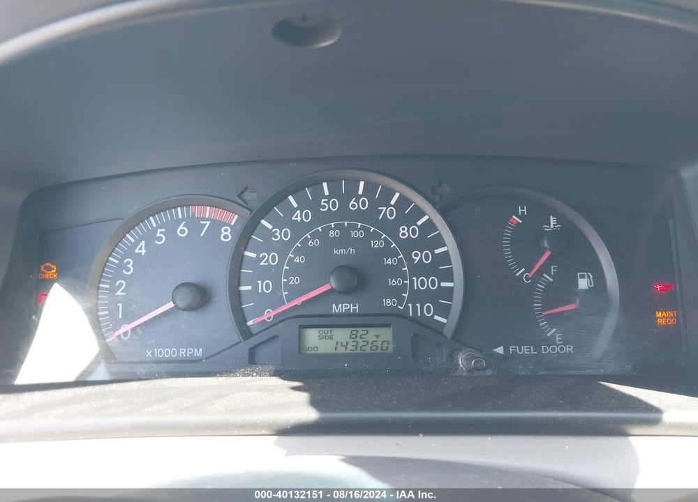 2005 TOYOTA COROLLA VIN: 1NXBR32E65Z468643