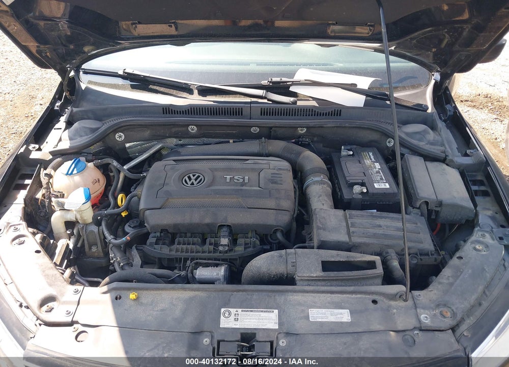 2016 VOLKSWAGEN JETTA 1.8T SPORT VIN: 3VWD17AJ2GM247443