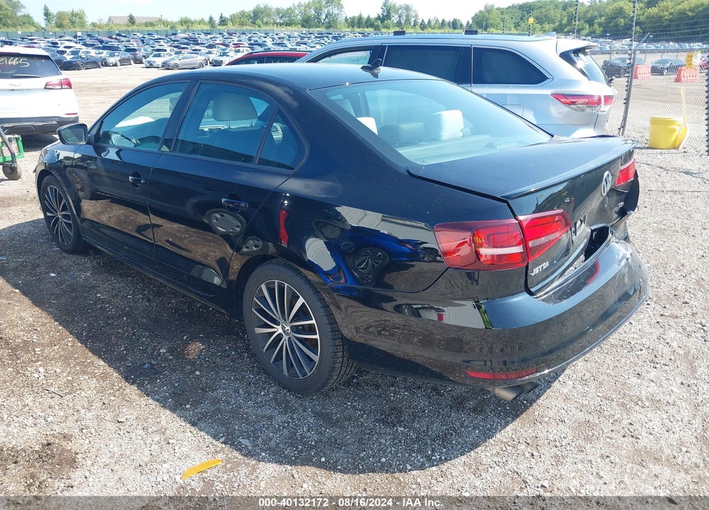 2016 VOLKSWAGEN JETTA 1.8T SPORT VIN: 3VWD17AJ2GM247443