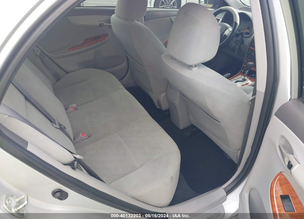 2010 TOYOTA COROLLA XLE VIN: 1NXBU4EE1AZ244710