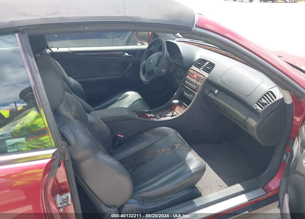 1999 MERCEDES-BENZ CLK 320 VIN: WDBLK65G6XT008966