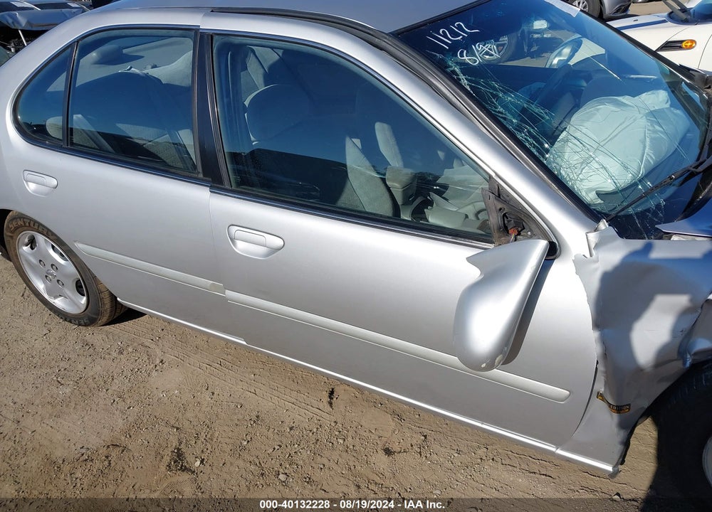 2001 NISSAN ALTIMA GXE VIN: 1N4DL01D31C181904